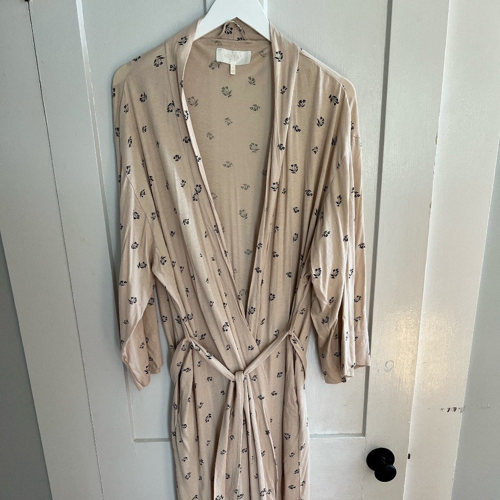 THE GREAT. Robe